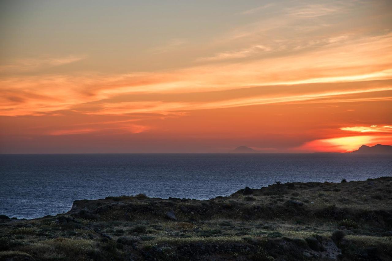 Oia Sunset Villas Екстериор снимка
