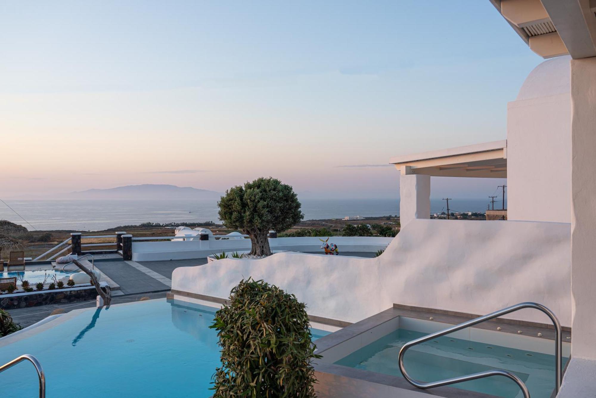 Oia Sunset Villas Стая снимка